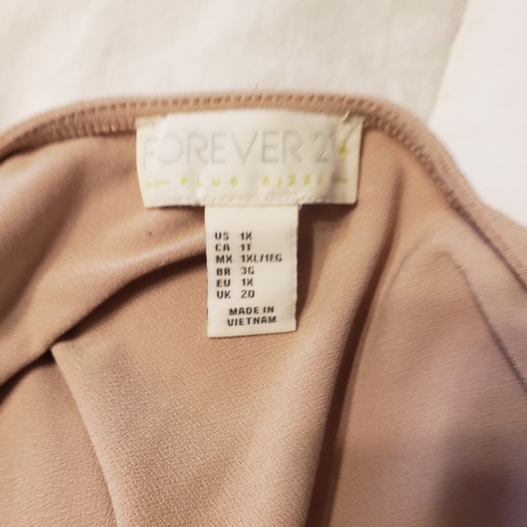 Forever 21 plunging o-ring Bodysuit - Picture 7 of 8